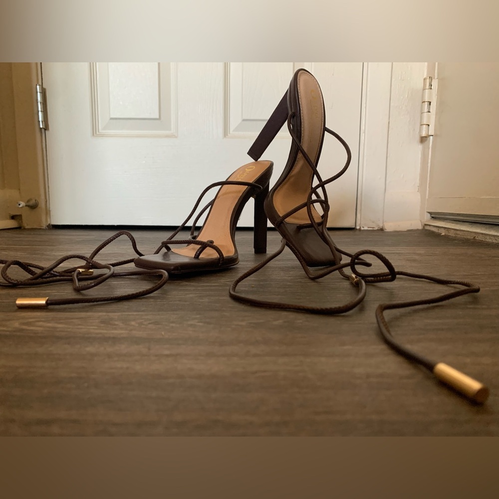 Square Toe Tie Up Heels